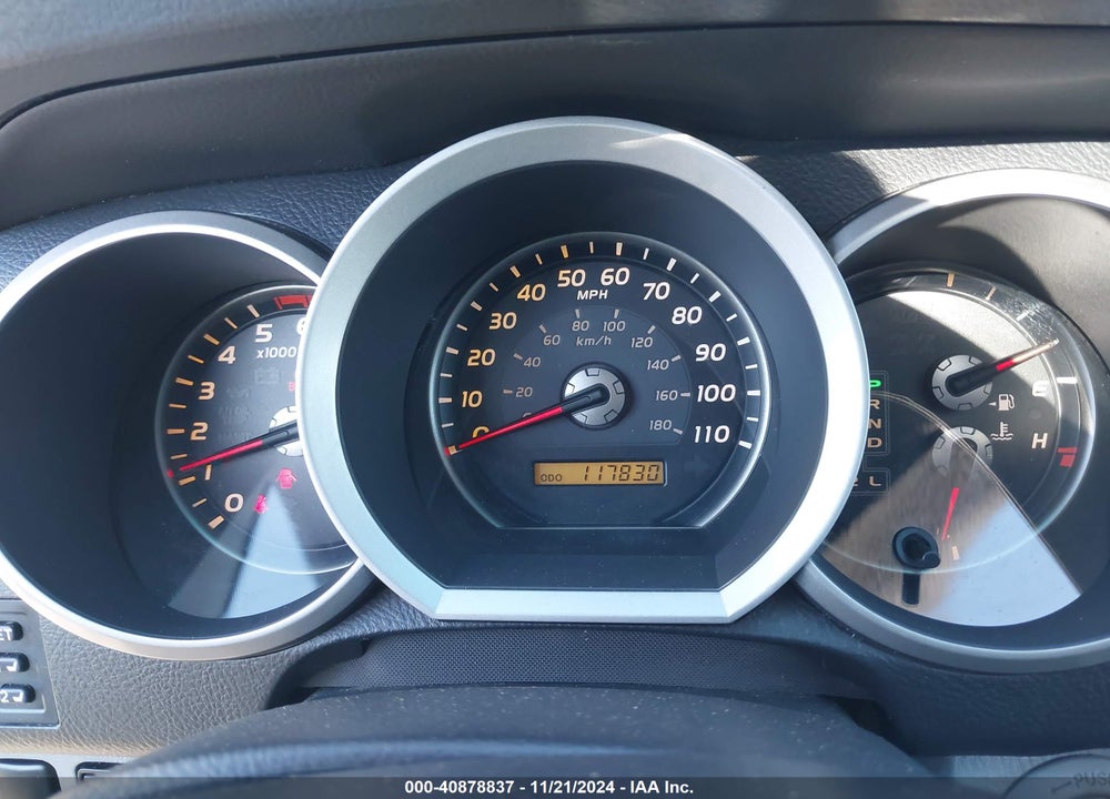 2006 TOYOTA 4RUNNER LIMITED V6 VIN: JTEBU17R160085149