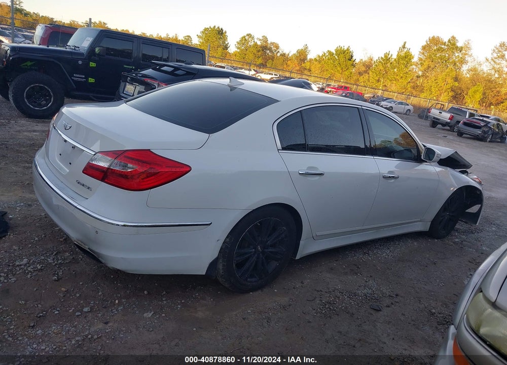 2013 HYUNDAI GENESIS 3.8 VIN: KMHGC4DD0DU232831