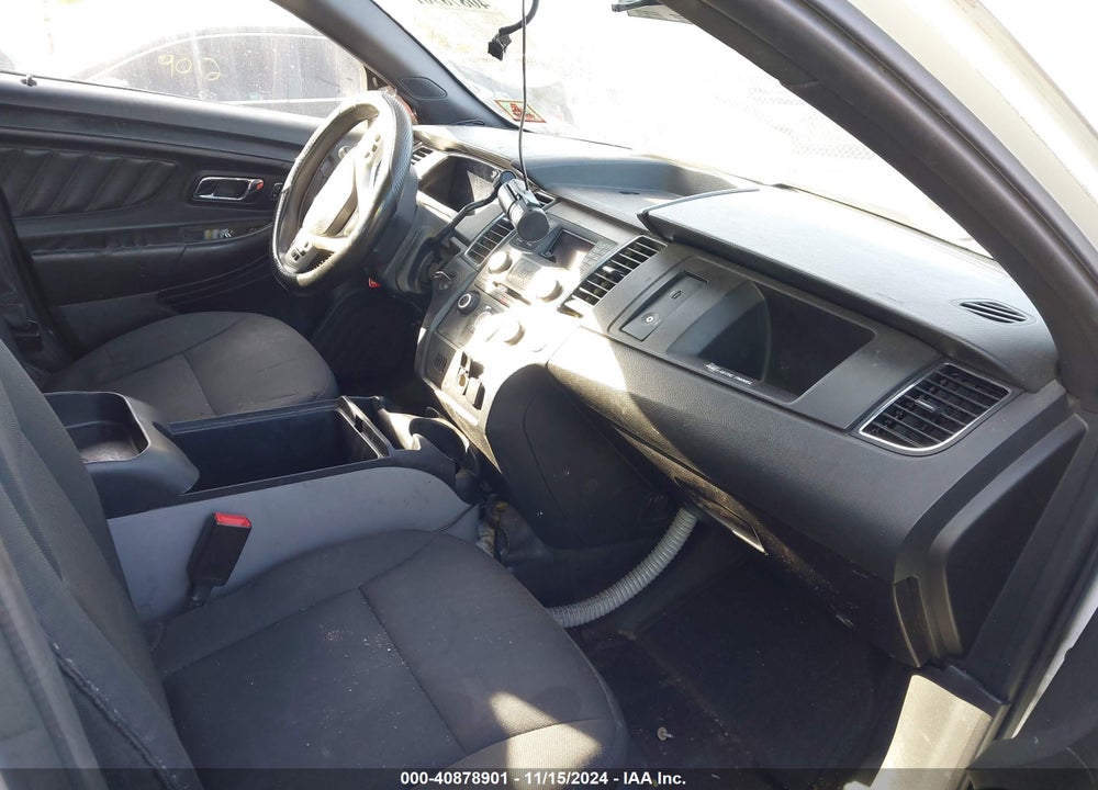 2017 FORD POLICE INTERCEPTOR VIN: 1FAHP2MKXHG124131