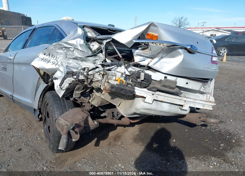 2017 FORD POLICE INTERCEPTOR VIN: 1FAHP2MKXHG124131