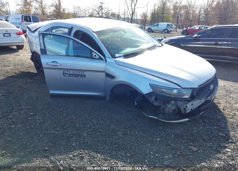 2017 FORD POLICE INTERCEPTOR VIN: 1FAHP2MKXHG124131