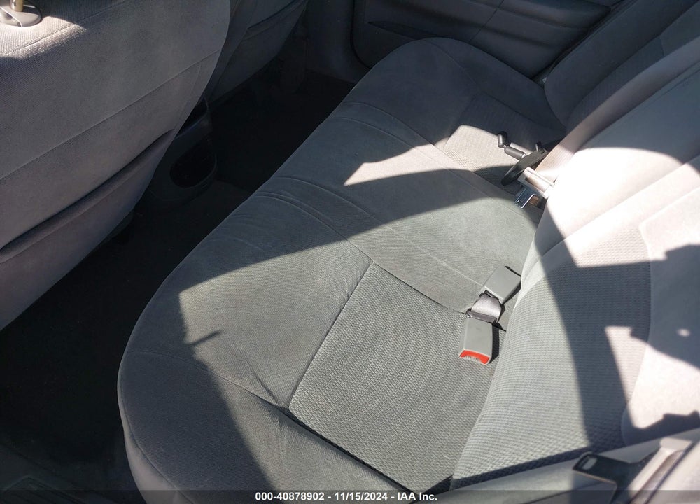 2006 FORD TAURUS SE VIN: 1FAHP53256A259424