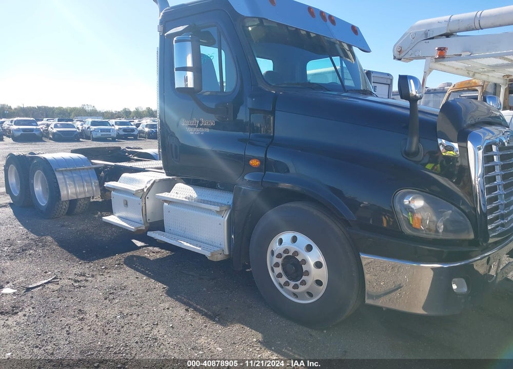 2016 FREIGHTLINER CASCADIA 125 VIN: 3AKJGED6XGSHC8652