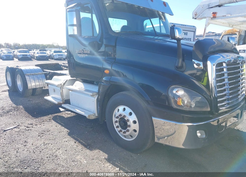 2016 FREIGHTLINER CASCADIA 125 VIN: 3AKJGED6XGSHC8652