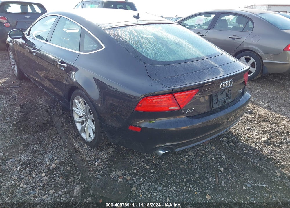 2013 AUDI A7 3.0T PREMIUM VIN: WAUYGAFC2DN013909