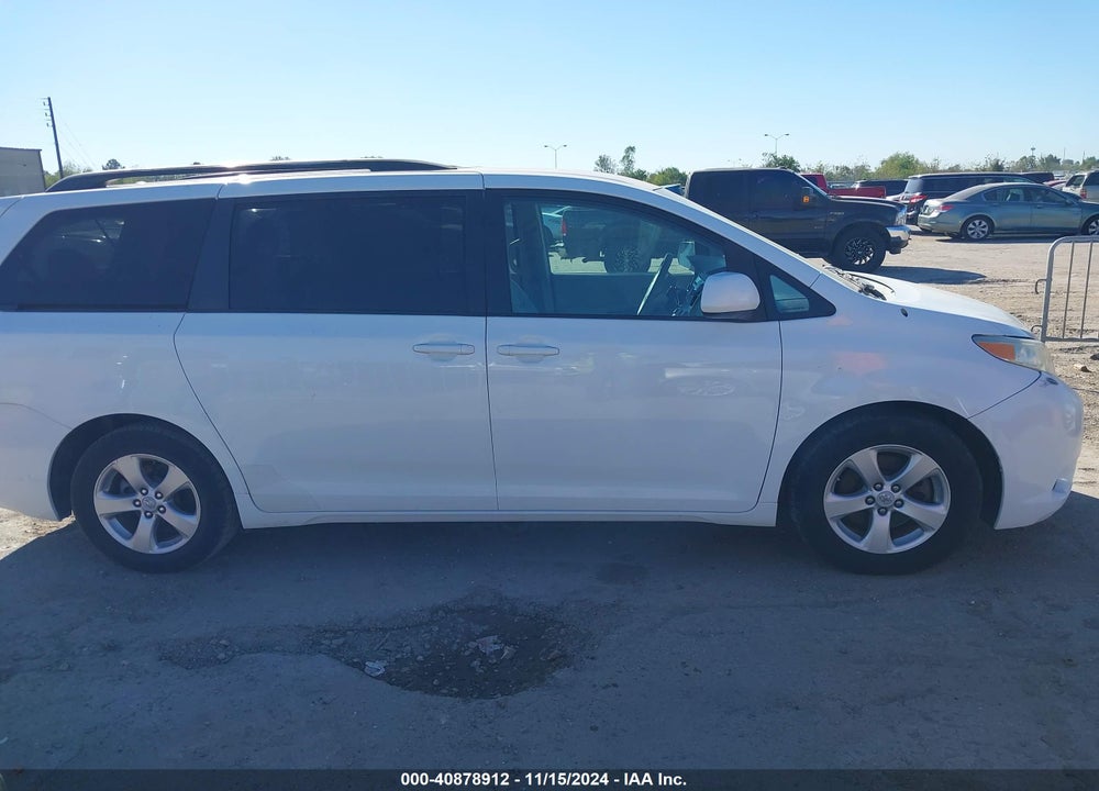 2012 TOYOTA SIENNA LE V6 8 PASSENGER VIN: 5TDKK3DC8CS207066