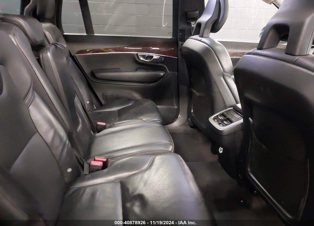 2016 VOLVO XC90 T6 MOMENTUM VIN: YV4A22PK8G1067609