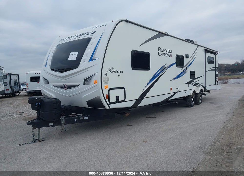 2020 COACHMEN FREEDOM EXPRESS 326B VIN: 5ZT2FEYB4LW010055