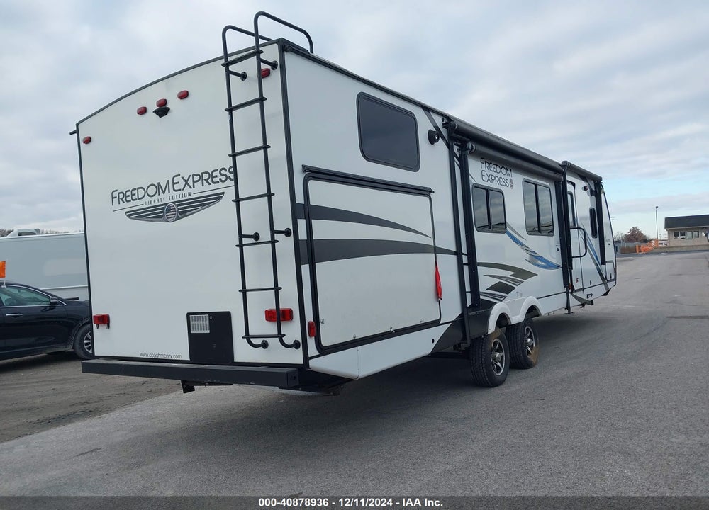 2020 COACHMEN FREEDOM EXPRESS 326B VIN: 5ZT2FEYB4LW010055