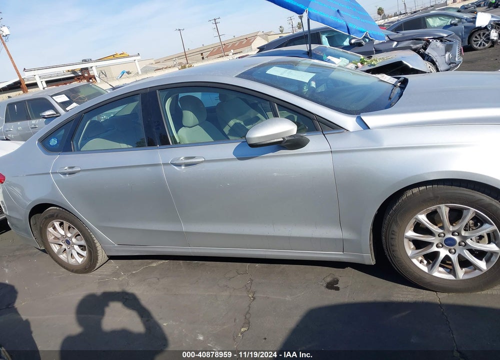2017 FORD FUSION S VIN: 3FA6P0G73HR187308
