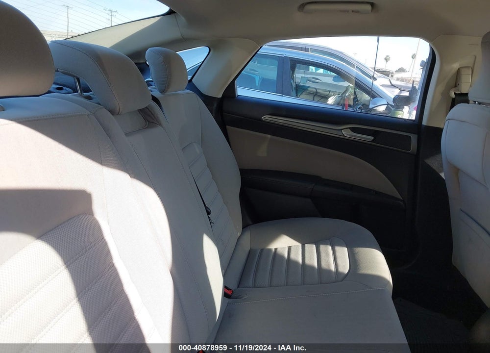 2017 FORD FUSION S VIN: 3FA6P0G73HR187308