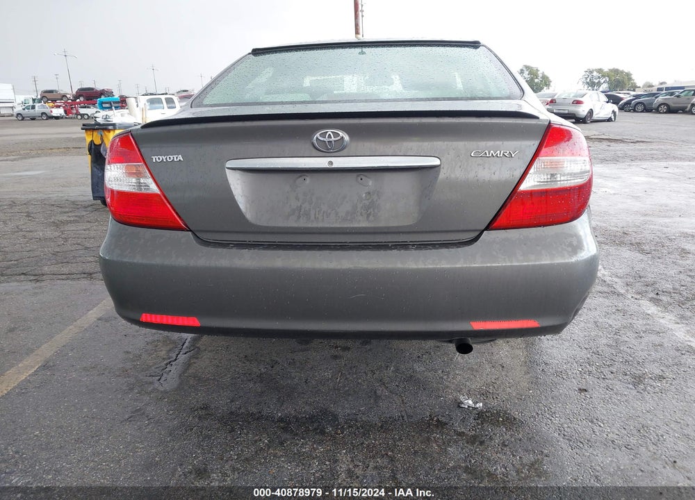 2004 TOYOTA CAMRY LE VIN: 4T1BE32K14U938223