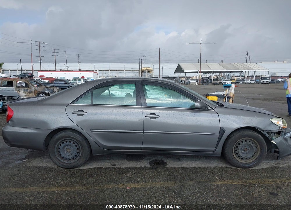 2004 TOYOTA CAMRY LE VIN: 4T1BE32K14U938223