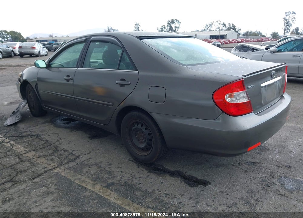 2004 TOYOTA CAMRY LE VIN: 4T1BE32K14U938223