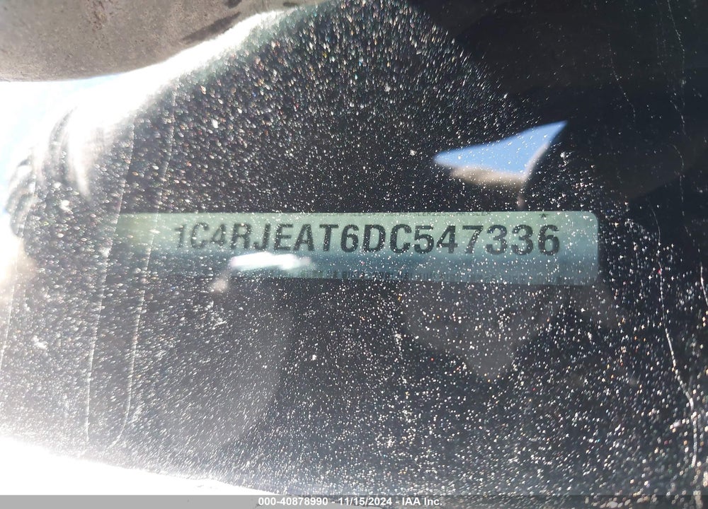 2013 JEEP GRAND CHEROKEE VIN: 1C4RJEAT6DC547336