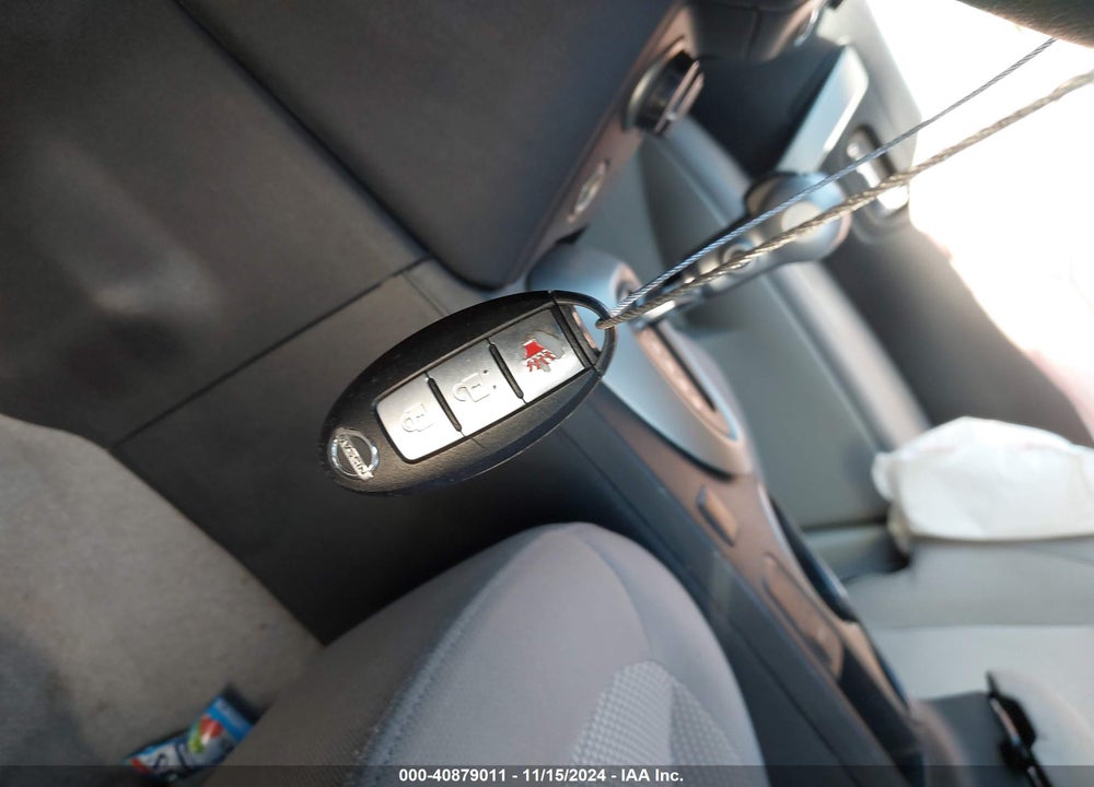 2013 NISSAN ROGUE VIN: JN8AS5MT3DW517039