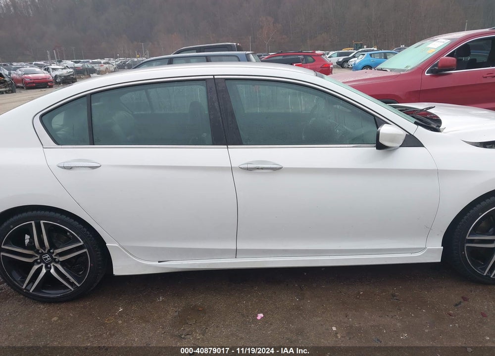 2017 HONDA ACCORD VIN: 1HGCR2F54HA061490