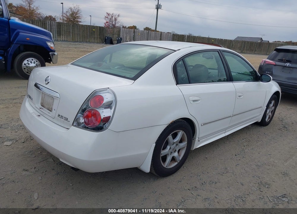 2005 NISSAN ALTIMA 2.5 S VIN: 1N4AL11D15C352342