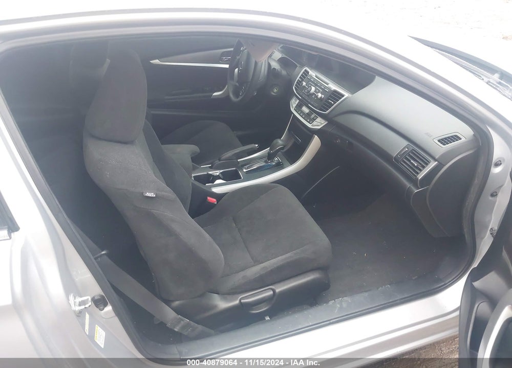 2013 HONDA ACCORD LX-S VIN: 1HGCT1B33DA013120