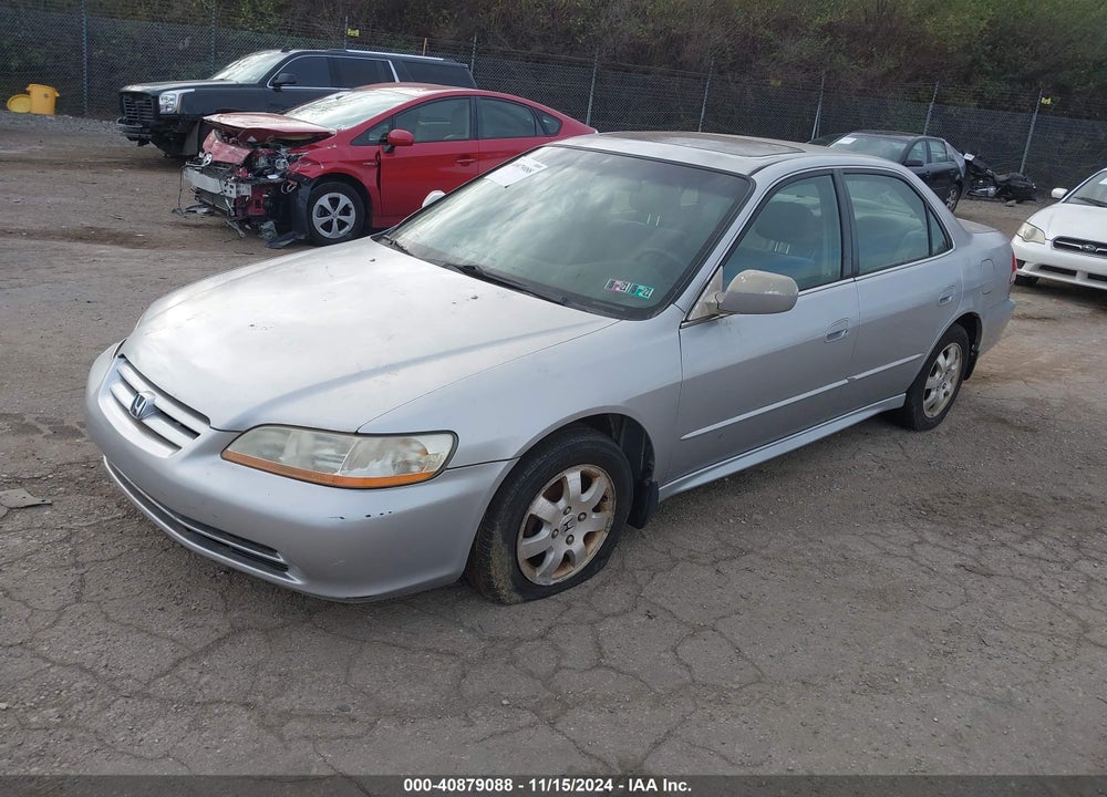 2001 HONDA ACCORD 2.3 EX VIN: JHMCG56601C005683
