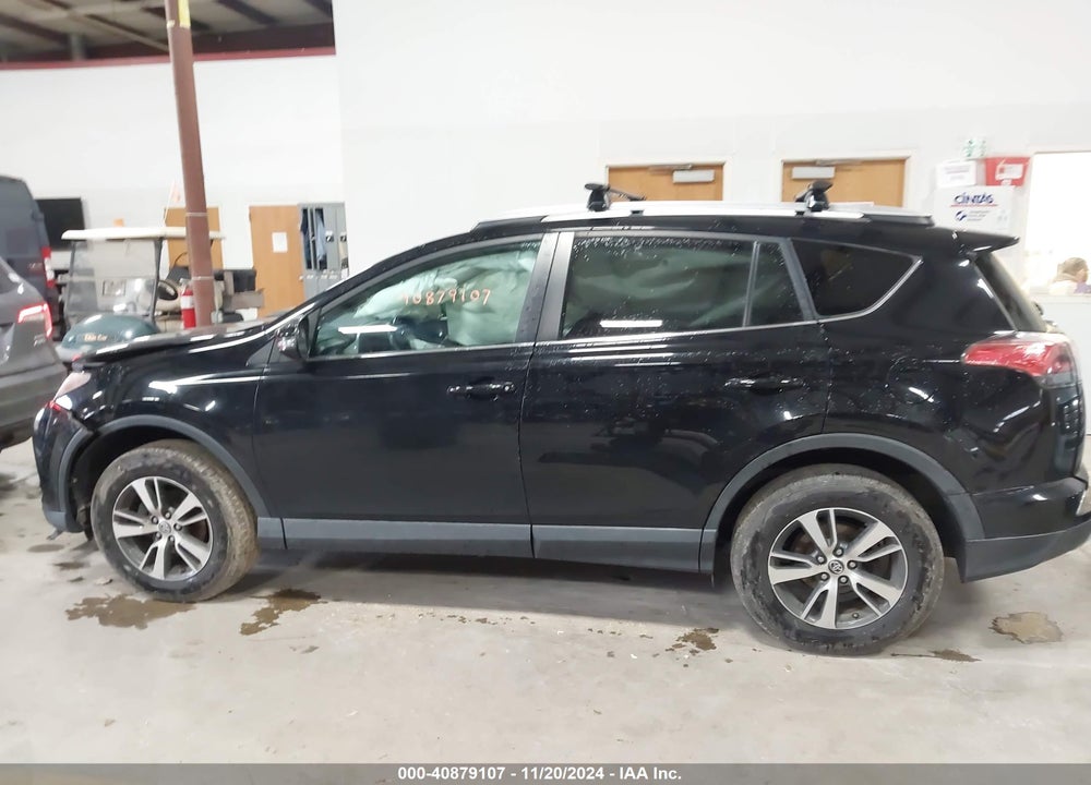 2016 TOYOTA RAV4 XLE VIN: 2T3RFREV7GW433206