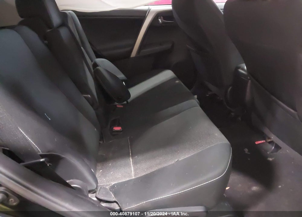 2016 TOYOTA RAV4 XLE VIN: 2T3RFREV7GW433206