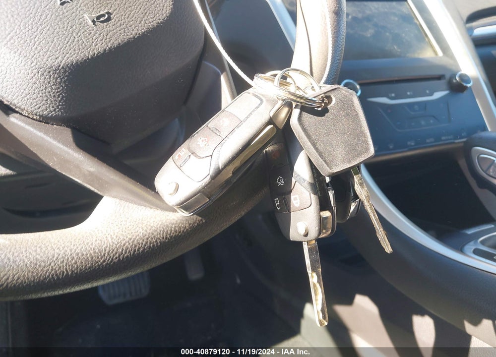 2013 FORD FUSION HYBRID SE VIN: 3FA6P0LU3DR240529