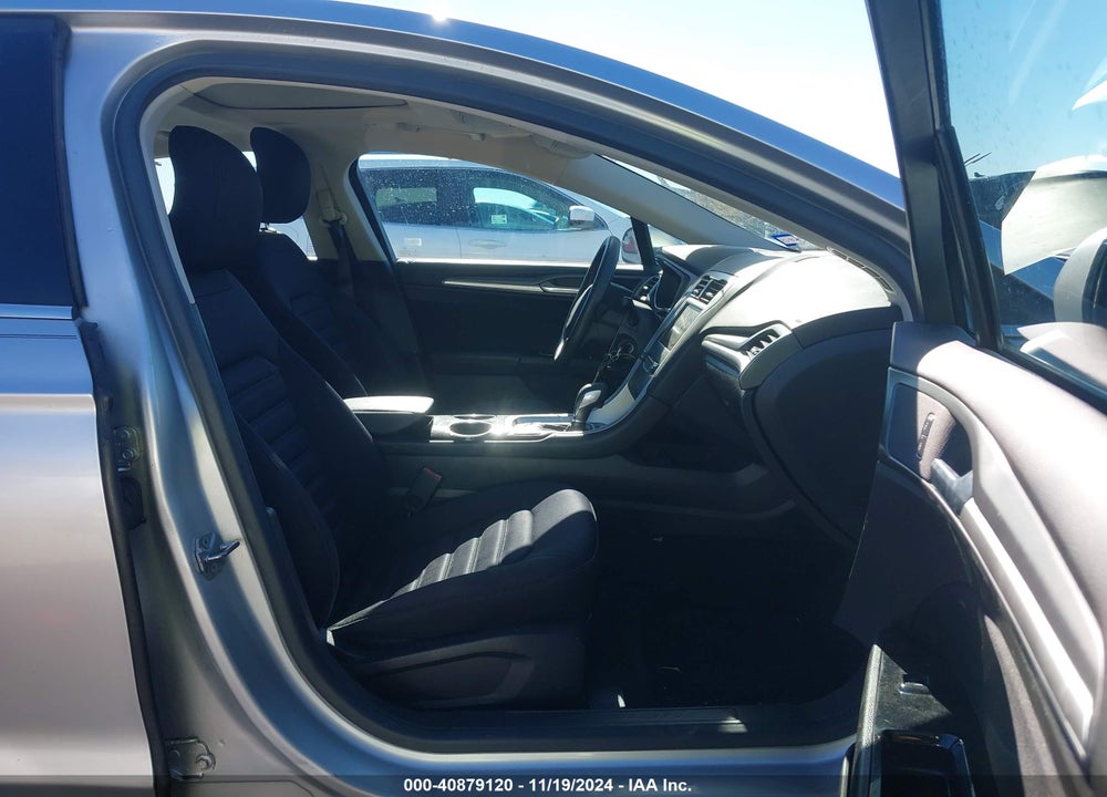 2013 FORD FUSION HYBRID SE VIN: 3FA6P0LU3DR240529