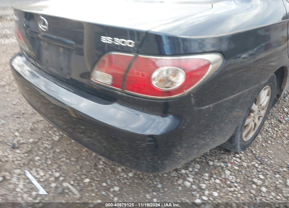 2003 LEXUS ES 300 VIN: JTHBF30G130087898