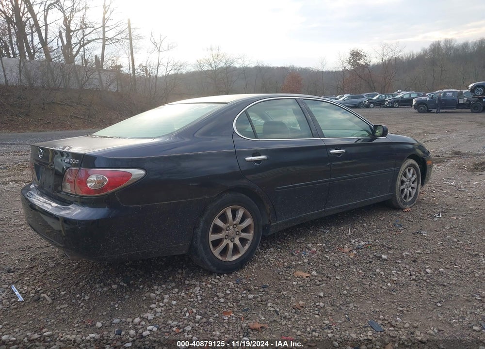 2003 LEXUS ES 300 VIN: JTHBF30G130087898