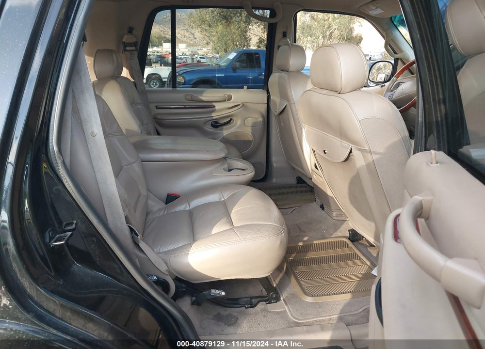 2002 LINCOLN NAVIGATOR VIN: 5LMEU27R42LJ10604