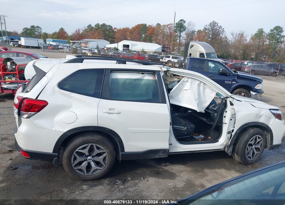 2020 SUBARU FORESTER PREMIUM VIN: JF2SKAJC9LH543355