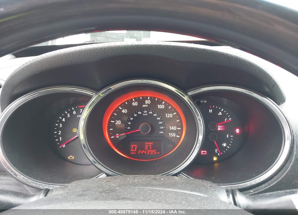 2013 KIA SORENTO VIN: 5XYKWDA26DG361618