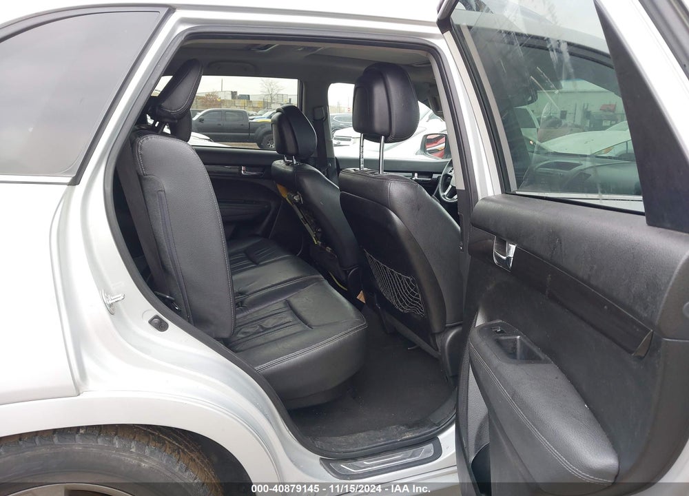 2013 KIA SORENTO VIN: 5XYKWDA26DG361618