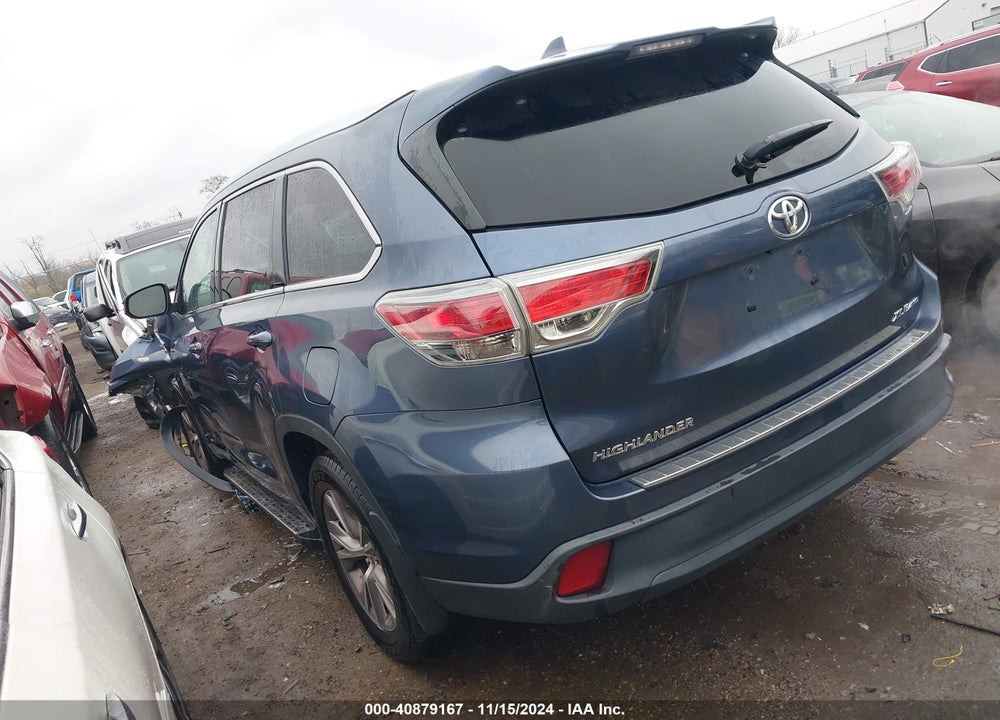 2015 TOYOTA HIGHLANDER XLE V6 VIN: 5TDJKRFH7FS186352