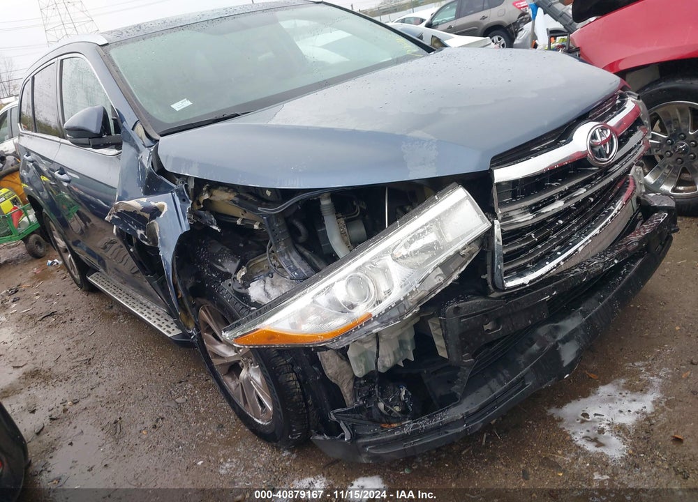 2015 TOYOTA HIGHLANDER XLE V6 VIN: 5TDJKRFH7FS186352