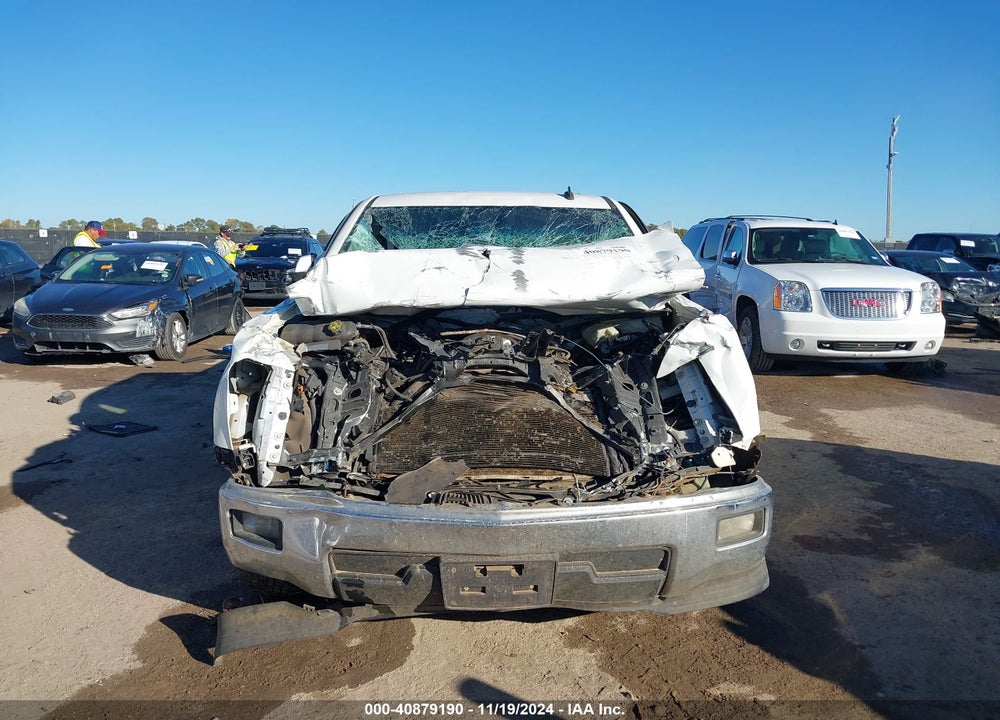2014 CHEVROLET SILVERADO 1500 1LT VIN: 1GCRCREC9EZ177963
