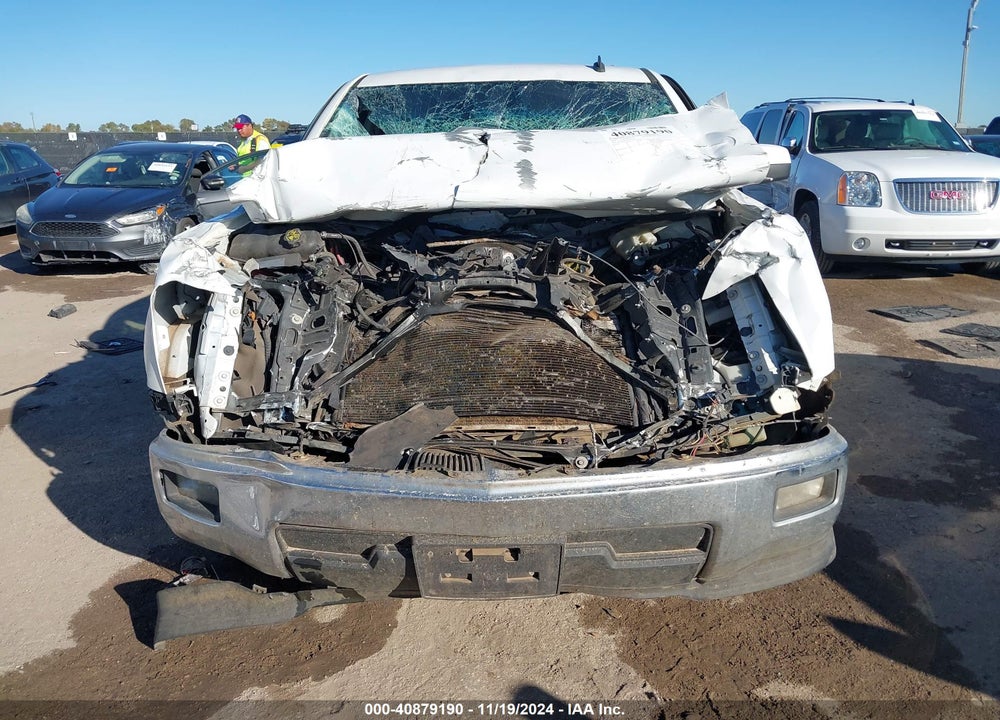 2014 CHEVROLET SILVERADO 1500 1LT VIN: 1GCRCREC9EZ177963