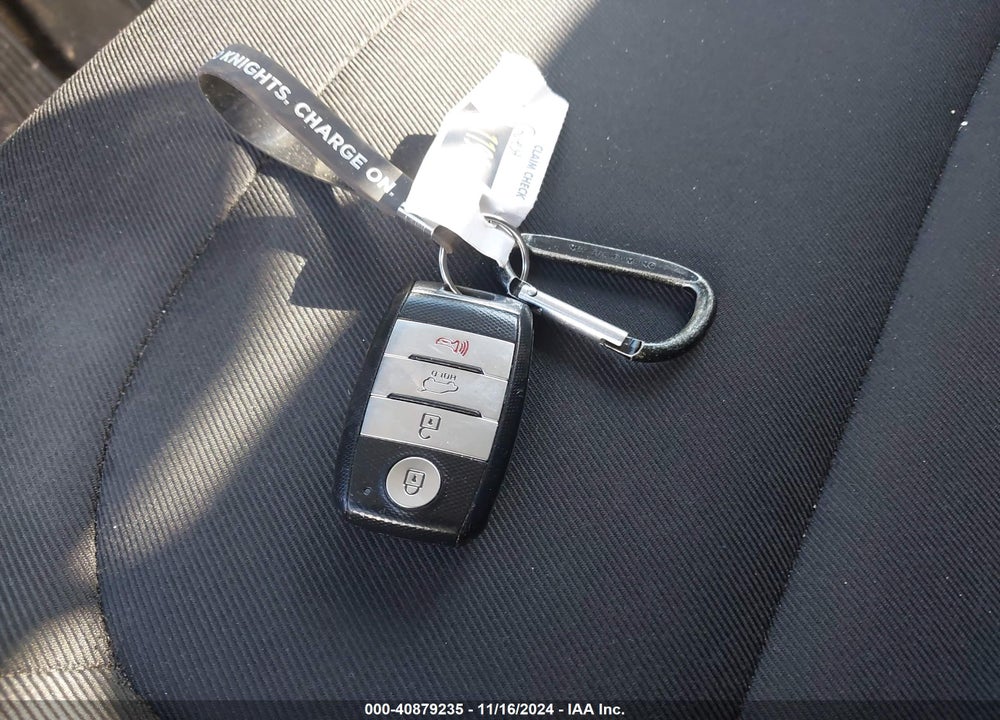 2018 KIA SOUL VIN: KNDJP3A56J7588667