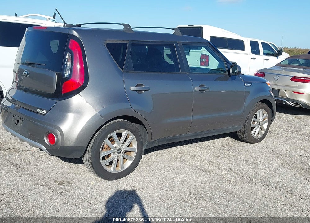 2018 KIA SOUL VIN: KNDJP3A56J7588667