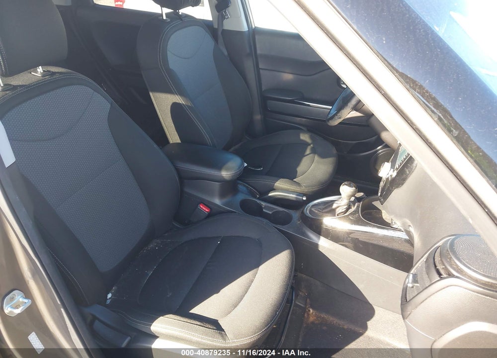 2018 KIA SOUL VIN: KNDJP3A56J7588667
