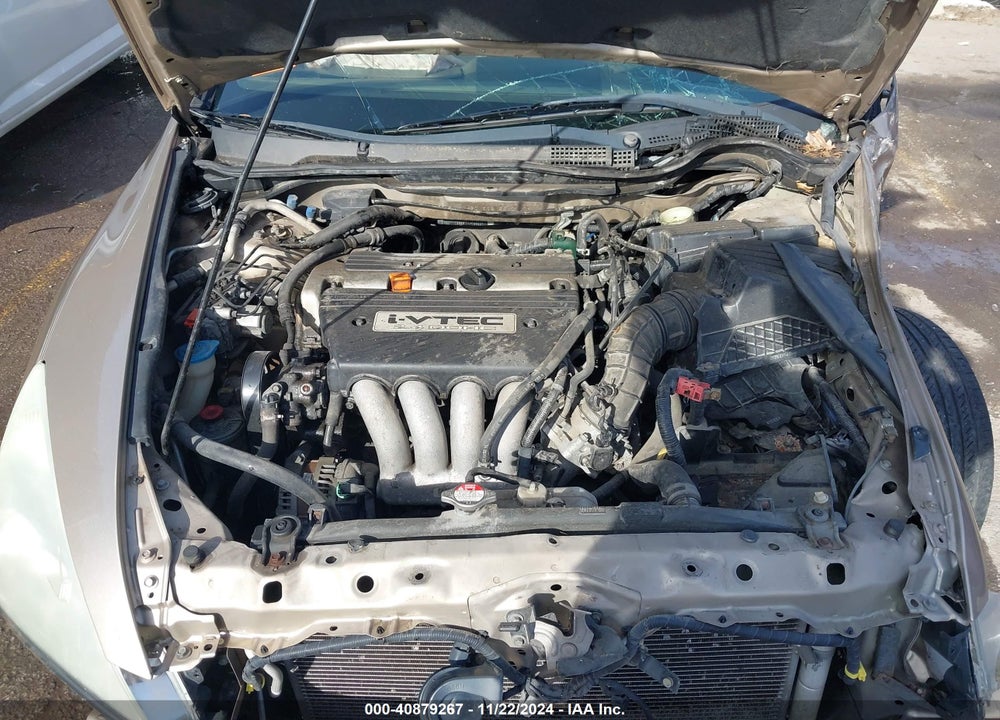 2004 HONDA ACCORD 2.4 EX VIN: 1HGCM568X4A100376