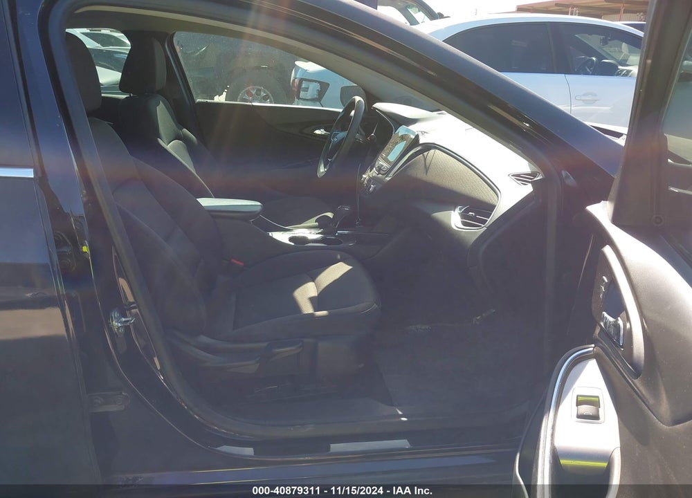 2019 CHEVROLET MALIBU LT VIN: 1G1ZD5ST9KF146003
