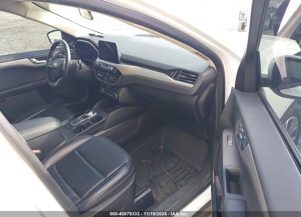 2020 FORD ESCAPE SEL VIN: 1FMCU0H62LUA46268