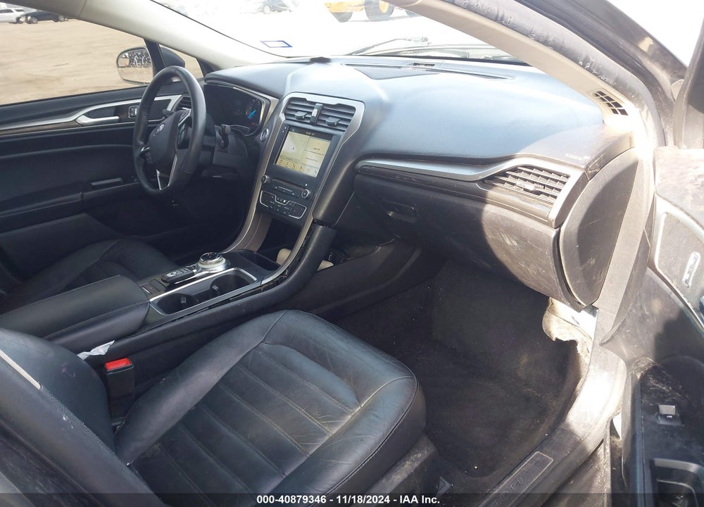 2018 FORD FUSION ENERGI SE LUXURY VIN: 3FA6P0PUXJR145214