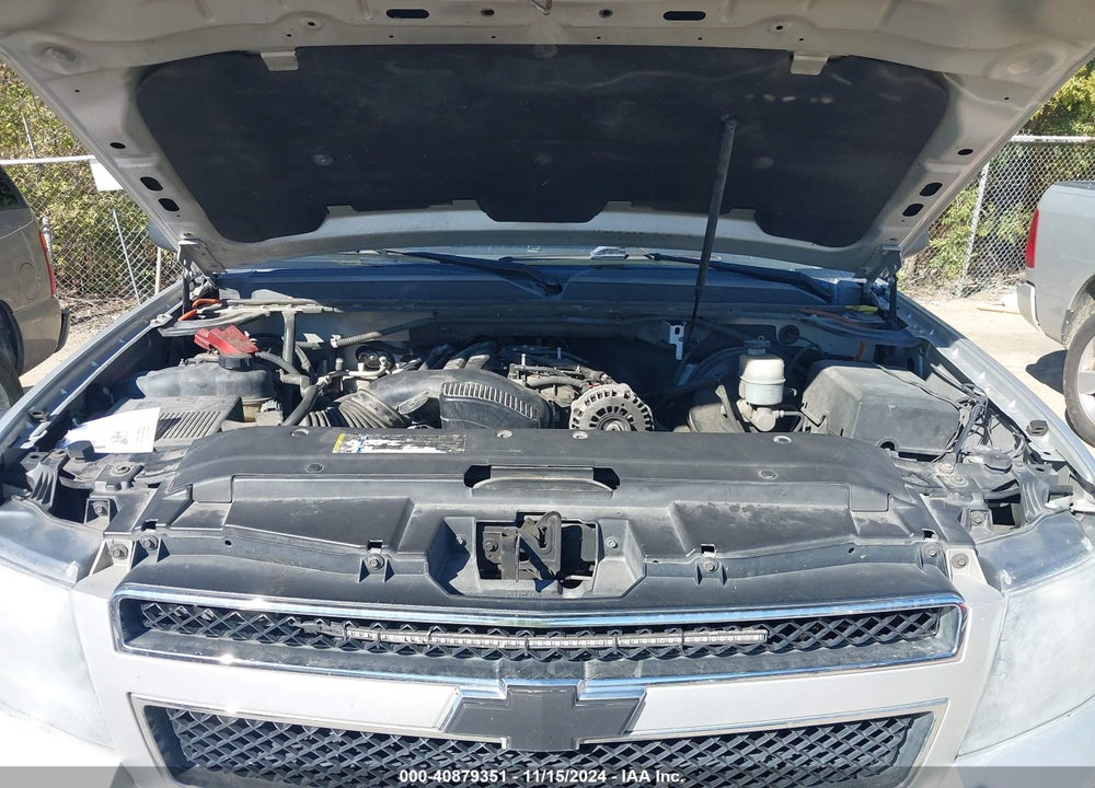 2010 CHEVROLET TAHOE LS VIN: 1GNMCAE31AR244746