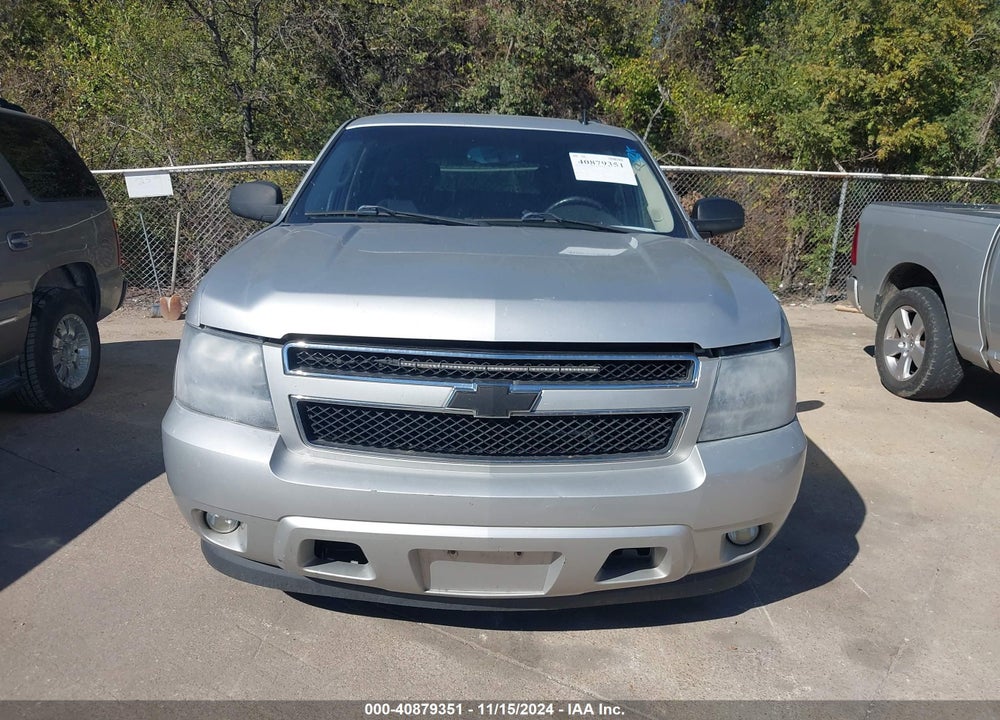 2010 CHEVROLET TAHOE LS VIN: 1GNMCAE31AR244746