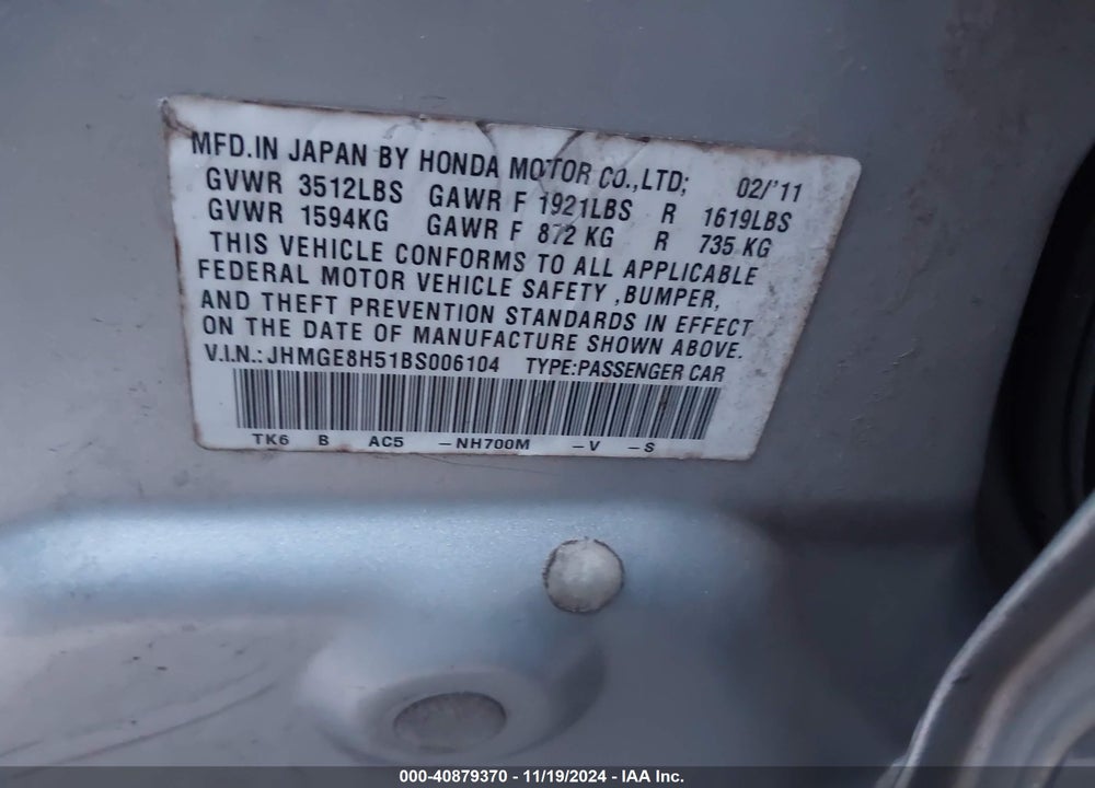 2011 HONDA FIT VIN: JHMGE8H51BS006104