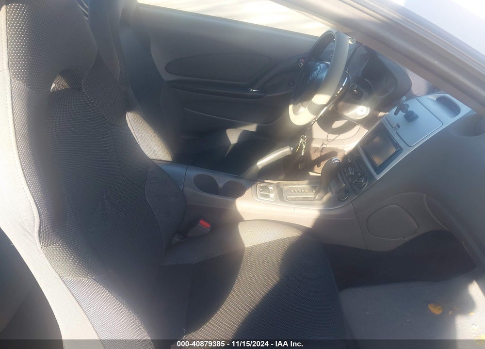 2002 TOYOTA CELICA GT VIN: JTDDR32T020140942