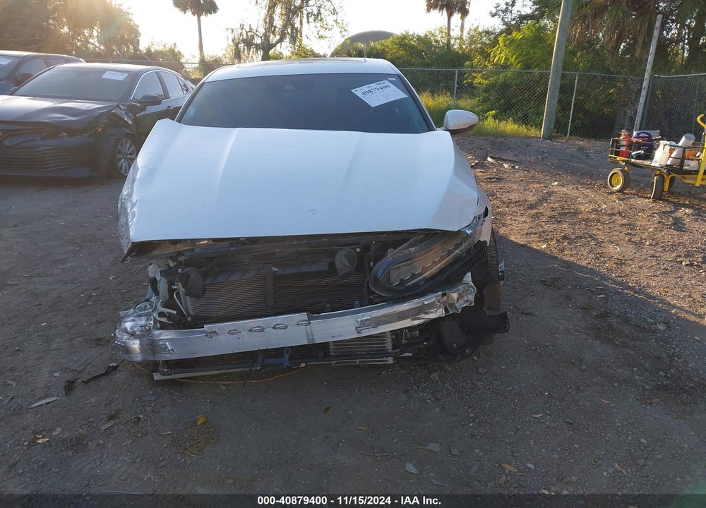 2022 HONDA ACCORD HYBRID EX-L VIN: 1HGCV3F51NA021025